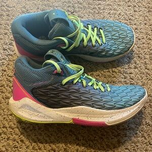 UNDER ARMOUR HOVR HAVOC 5 CLONE